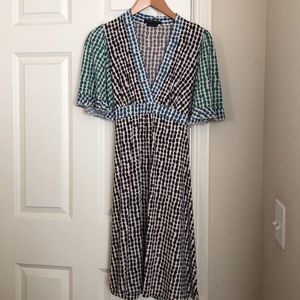 BCBGMaxAzria Geometric Kimono Sleeve Dress - S
